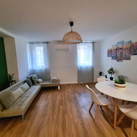 Appartement T2 Proche Plage Des Catalans Marseille Exterior photo