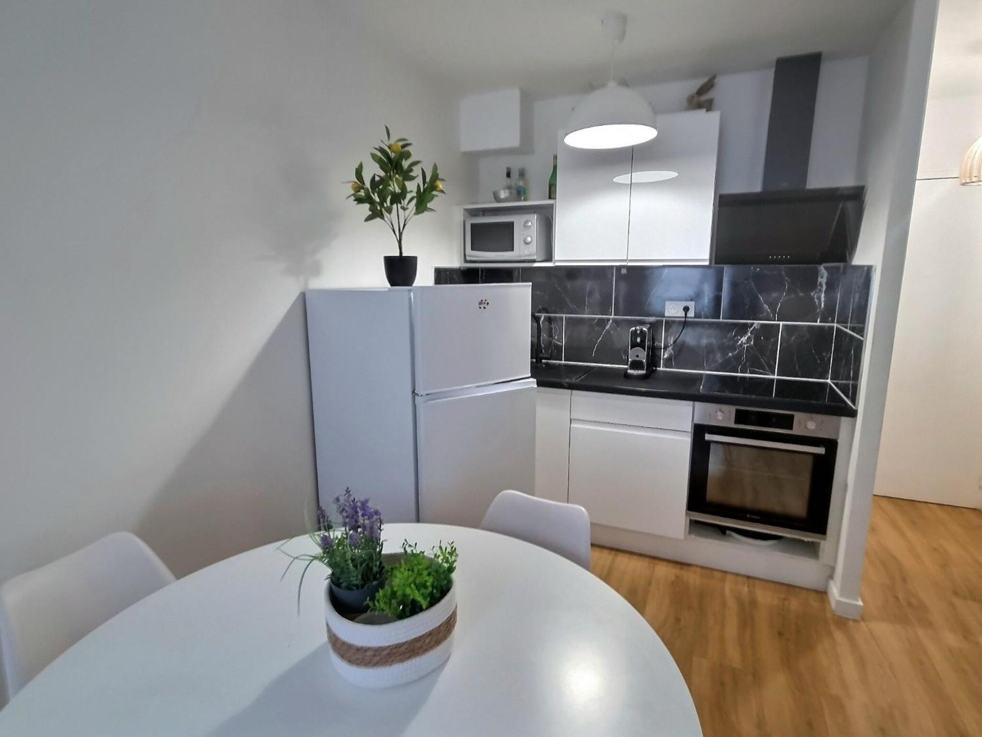 Apartment T2 Proche Des Catalans